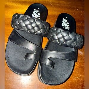 Sam & Libby Black Platform Sandals